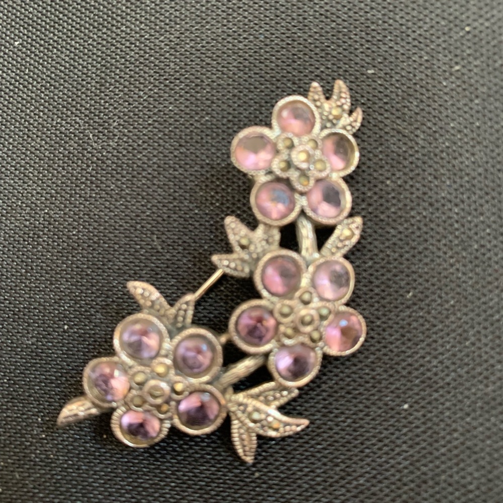 Marcasite Sterling Silver Floral Amethyst Pin